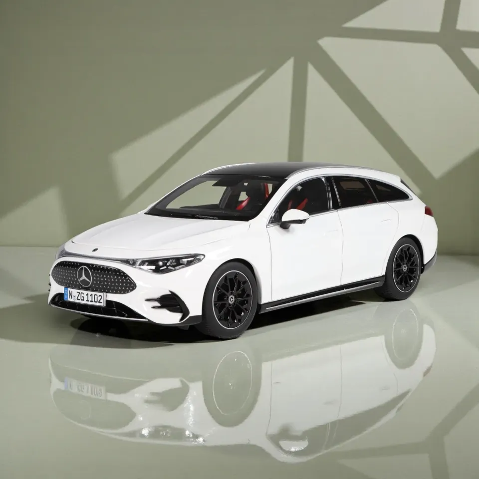 NZG Mercedes CLA Shooting Brake miniature 1:18 blanc