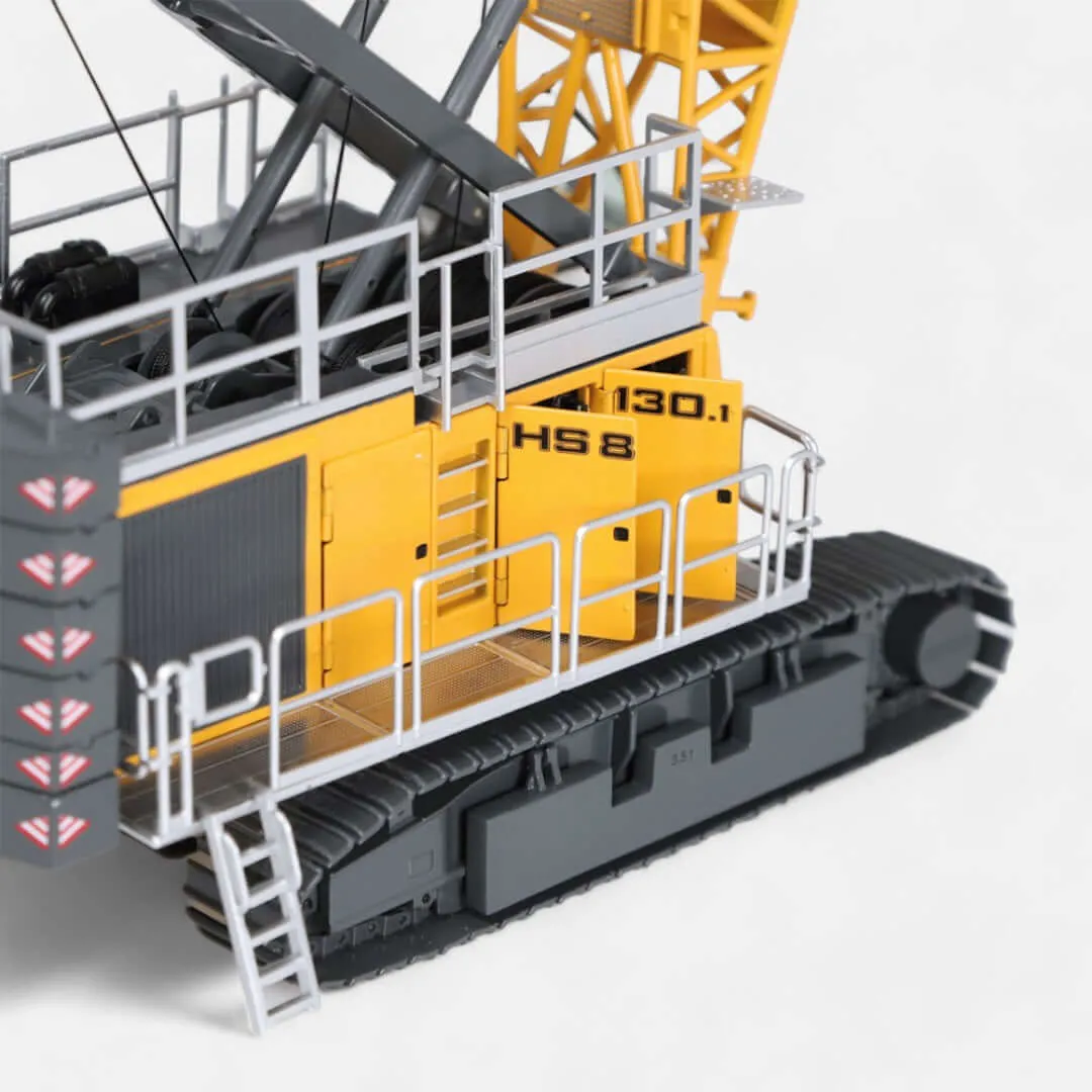 NZG Liebherr HS8130.1 miniature pelle 1/50 métal