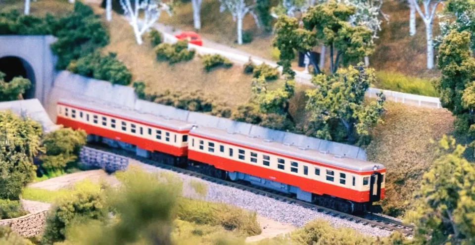 MINIS KIHA 20 JNR autorail 2 caisses orange Ep IV