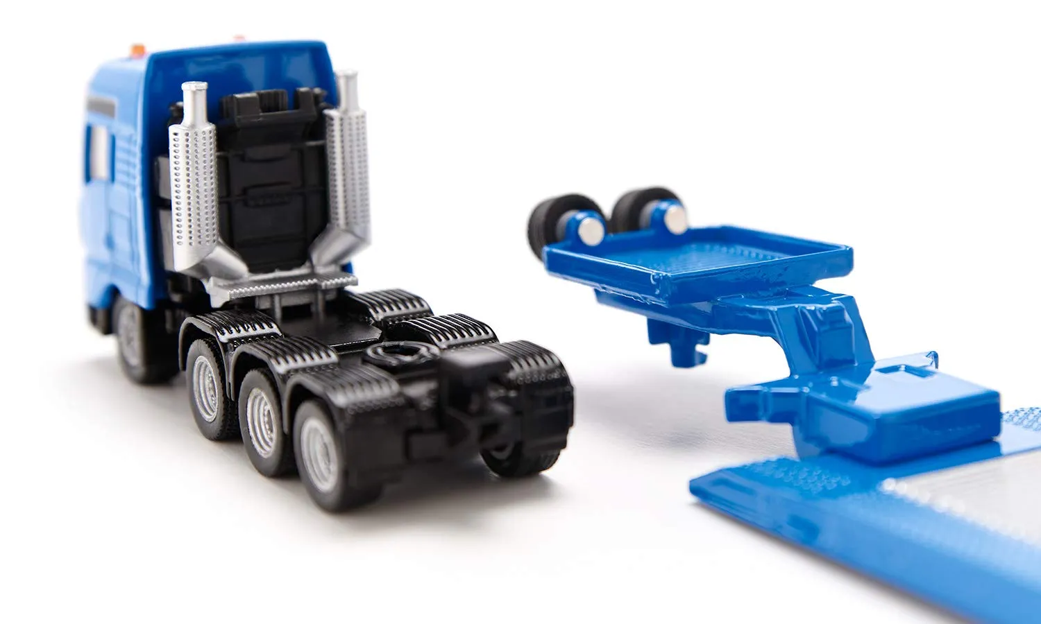 Siku Super surbaissé camion remorque excavateur bleu