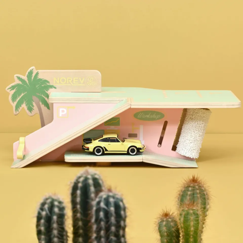 Norev Station-service Palm Springs jouet bois 911 incluse