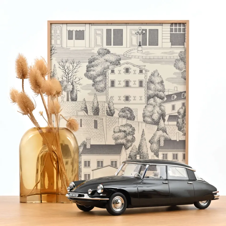 Norev Citroën DS 19 1962 De Gaulle miniature 1/12 noire 250pcs