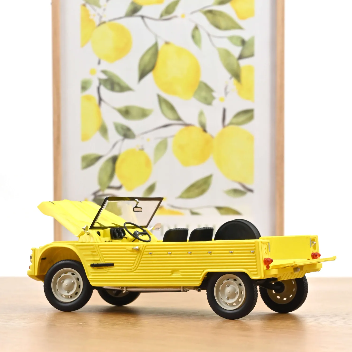 Norev Citroen Mehari 1983 voiture miniature 1/18 jaune