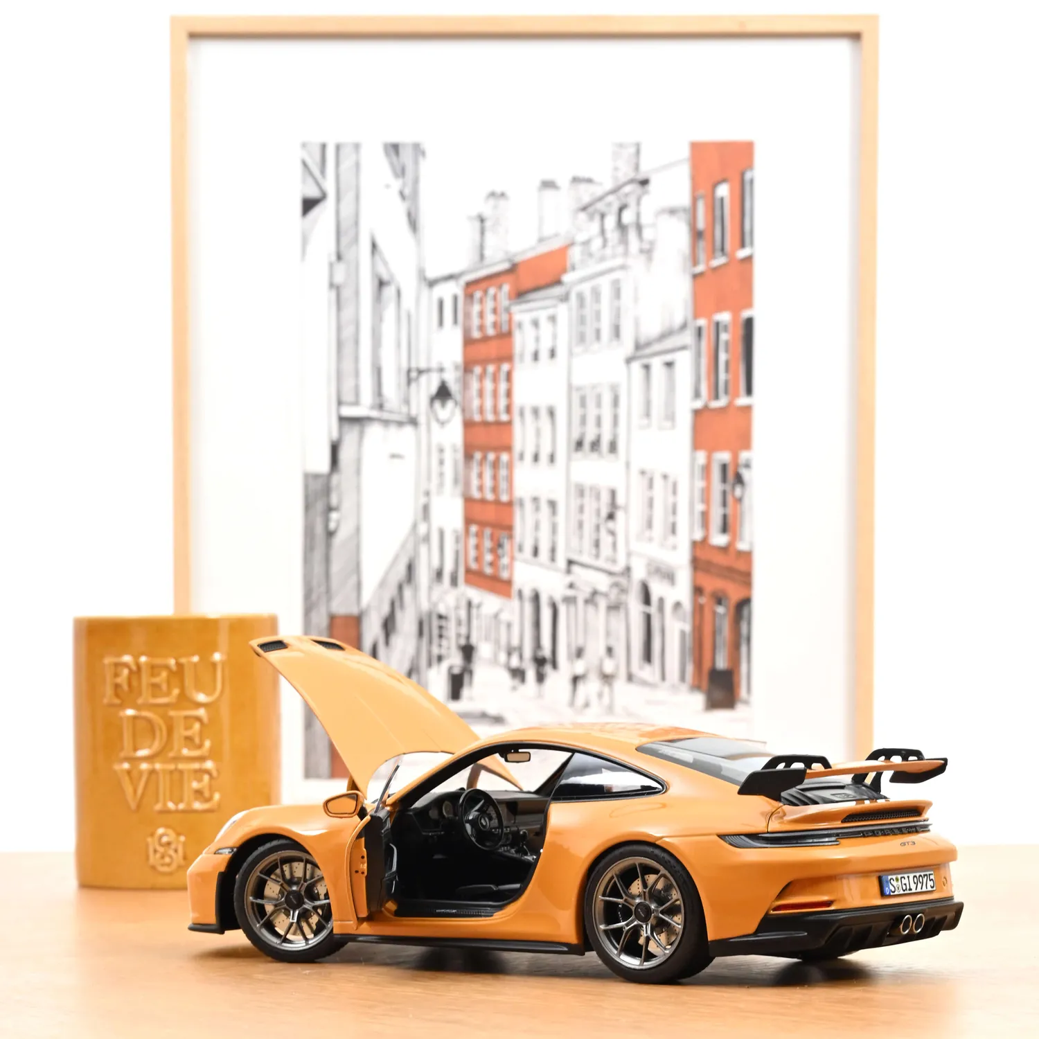 Norev Porsche 911 GT3 2021 miniature 1/18 jaune Bahama