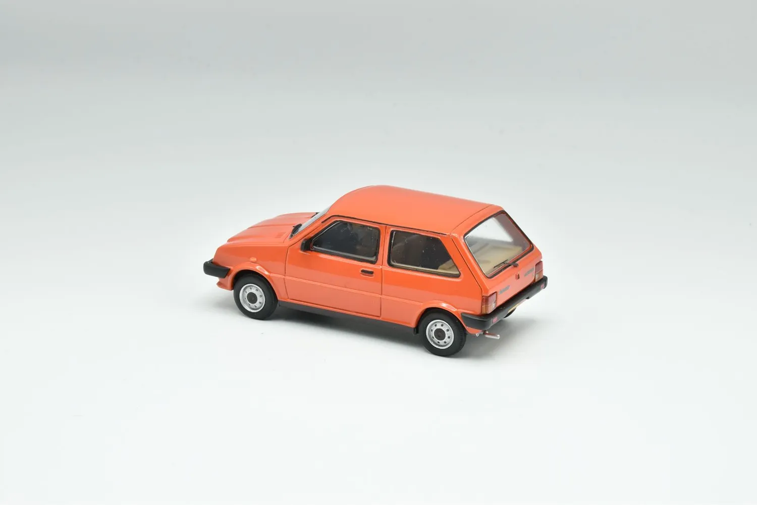 Brooklin Lansdowne 1980 Austin Mini Metro 1.0L miniature rouge