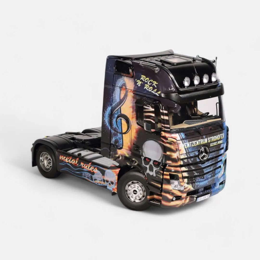 NZG Mercedes-Benz Actros GigaSpace 4x2 Strohofer camion miniature 1:18 éclairé