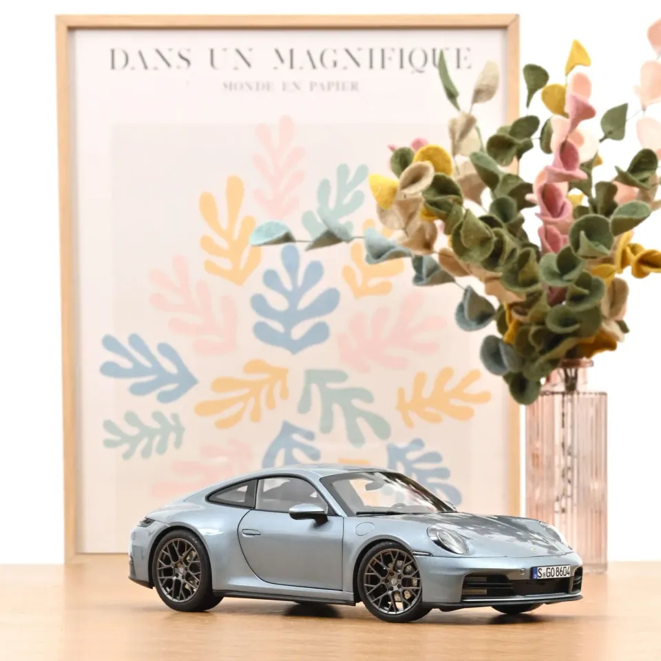 Norev Porsche 911 Carrera 2025 964 miniature 1/18 gris polaire
