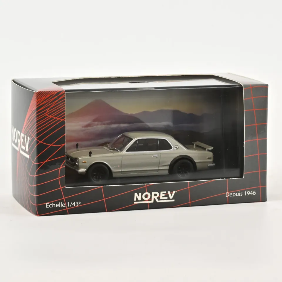 Norev Nissan Skyline Argent miniature 1/43 berline