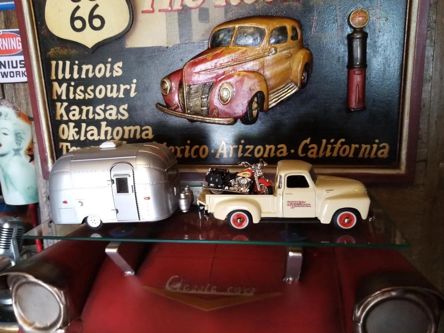 Maisto Chevrolet 3100 Pick-up 1950 miniature 1/24 crème 32194