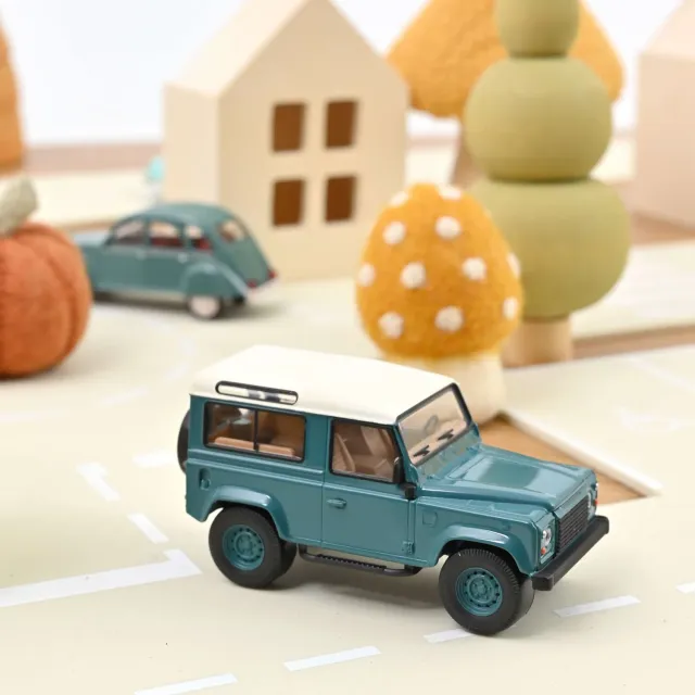 Norev Land Rover Defender 1995 Jet-car 1/43 bleu