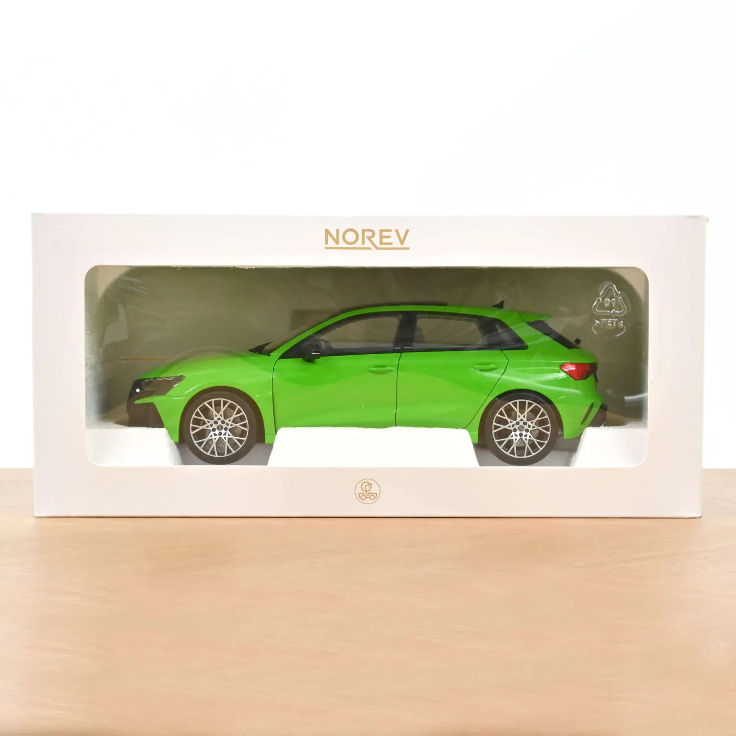 Norev Audi RS 3 Sportback 2025 voiture miniature 1/18 vert