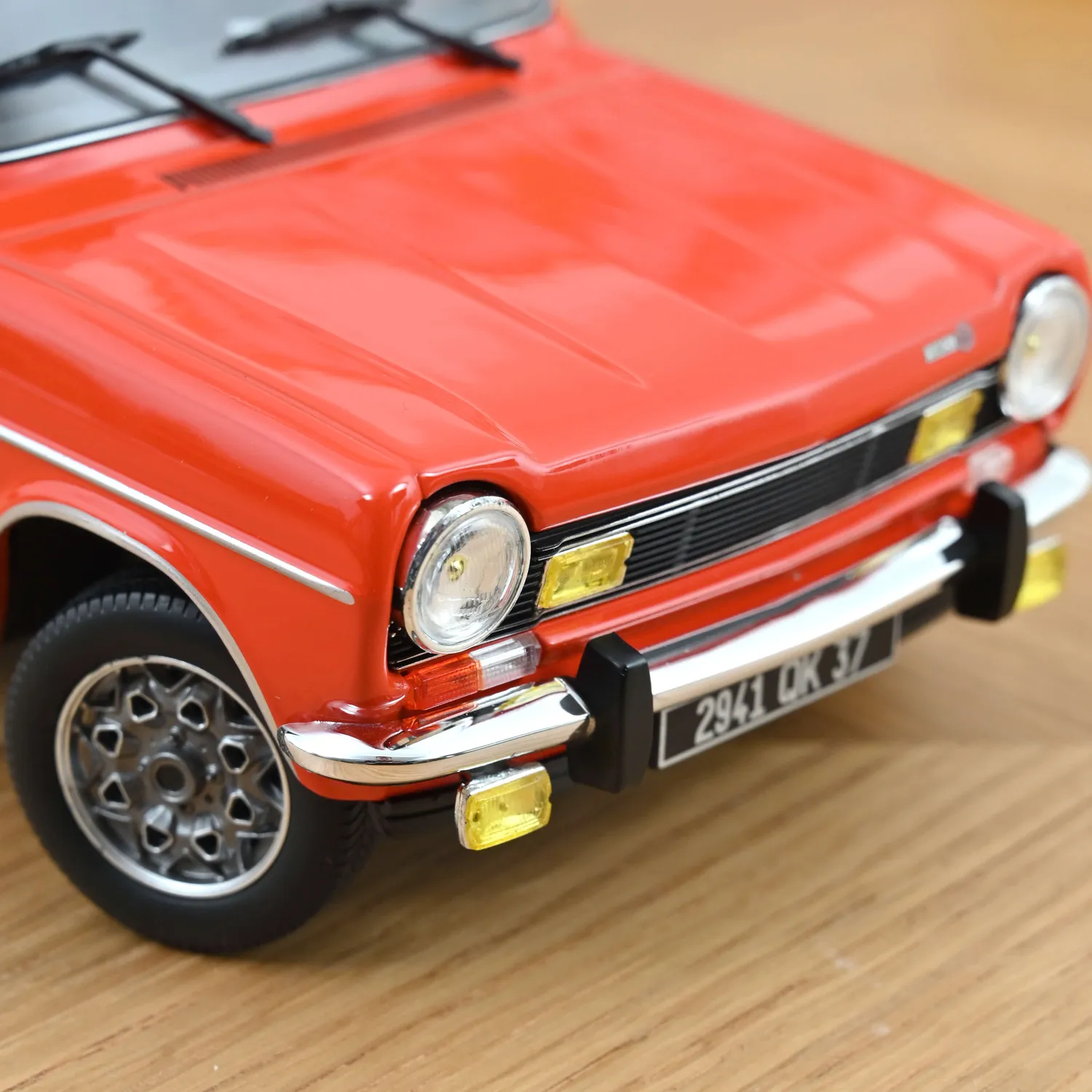 Norev Simca 1100 TI 1974 voiture 1:18 rouge Sumatra