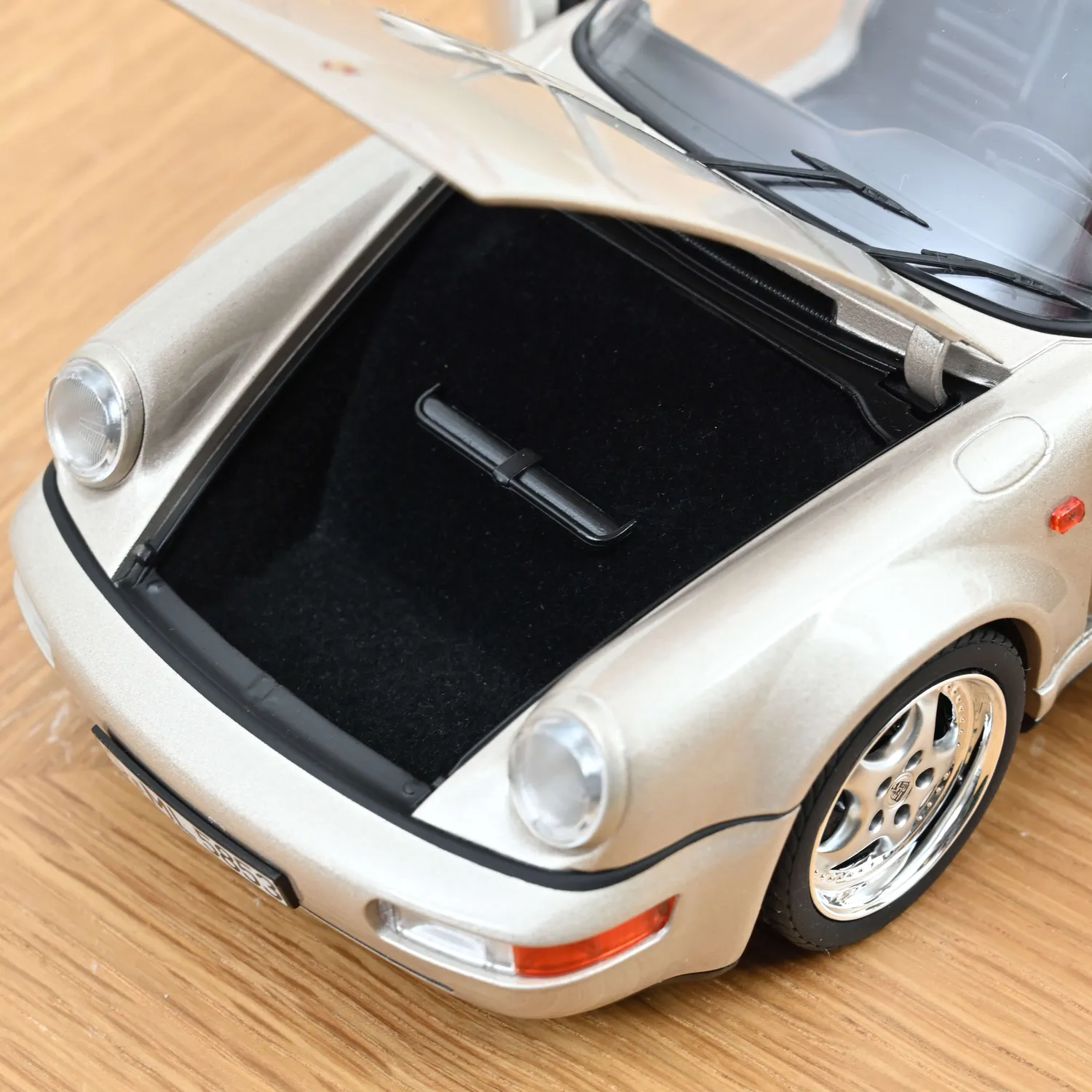 Norev Porsche 911 Turbo Look Cabriolet 1992 miniature 1/18