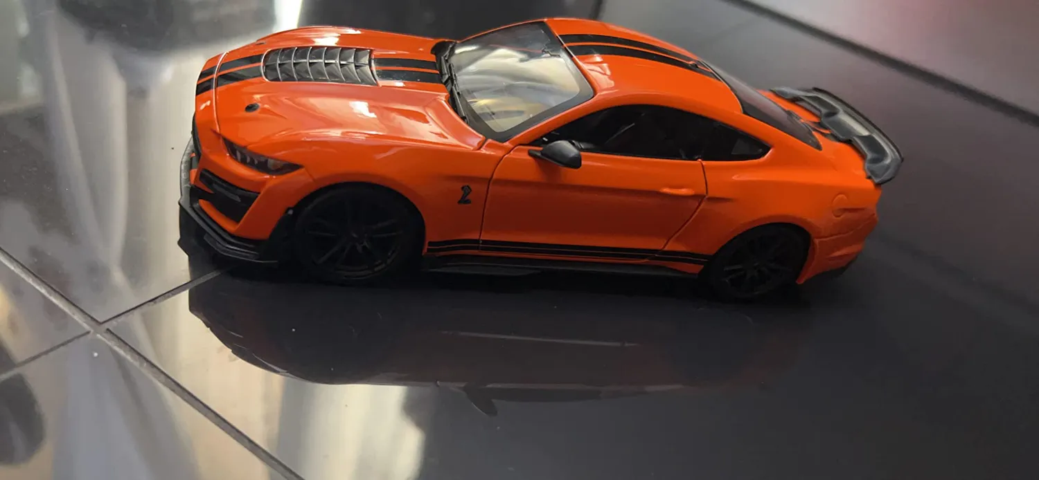 Maisto Shelby GT500 2020 voiture miniature verte 1:24