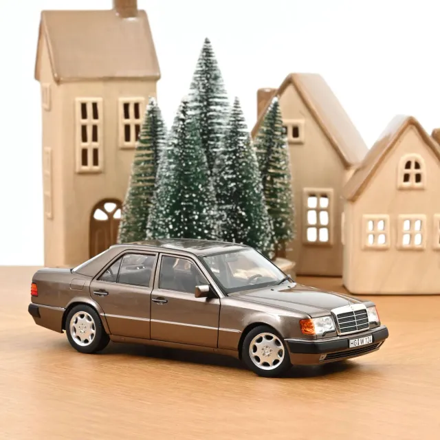 Norev Mercedes 500 E 1990 miniature 1/18 impala métallisé