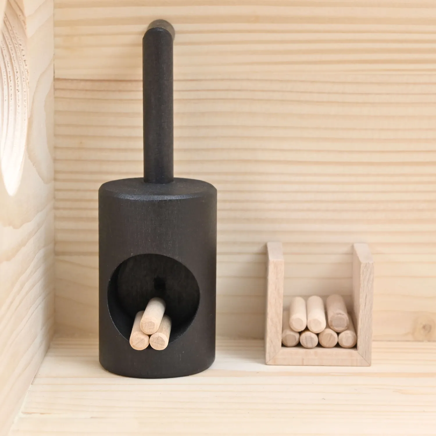 Norev Le poêle à bois jouet en bois 4 cm hêtre massif