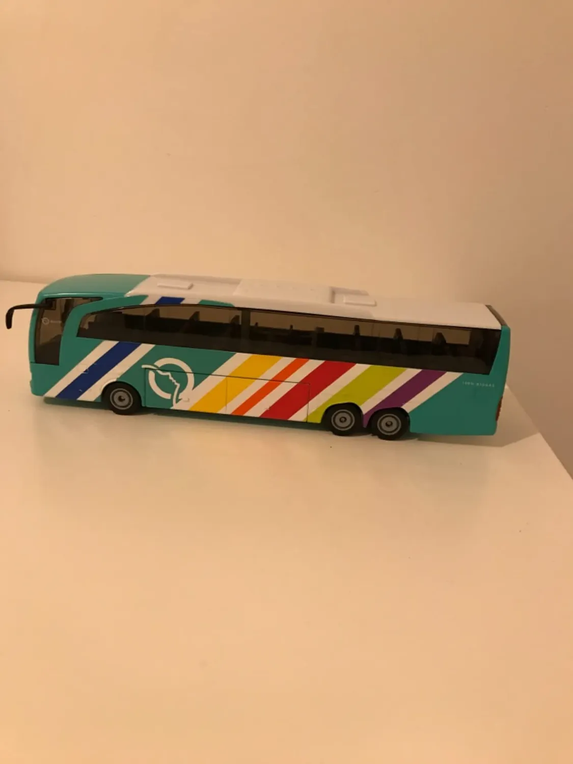 SIKU Super 3738 Mercedes Travego bus miniature RATP métal 1:50