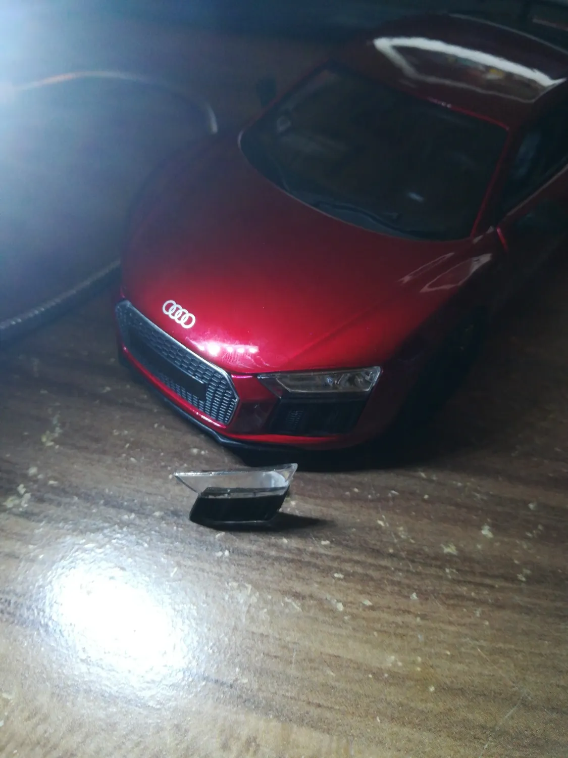 Maisto Assembly Line Audi R8 V10 maquette 1/24 à monter