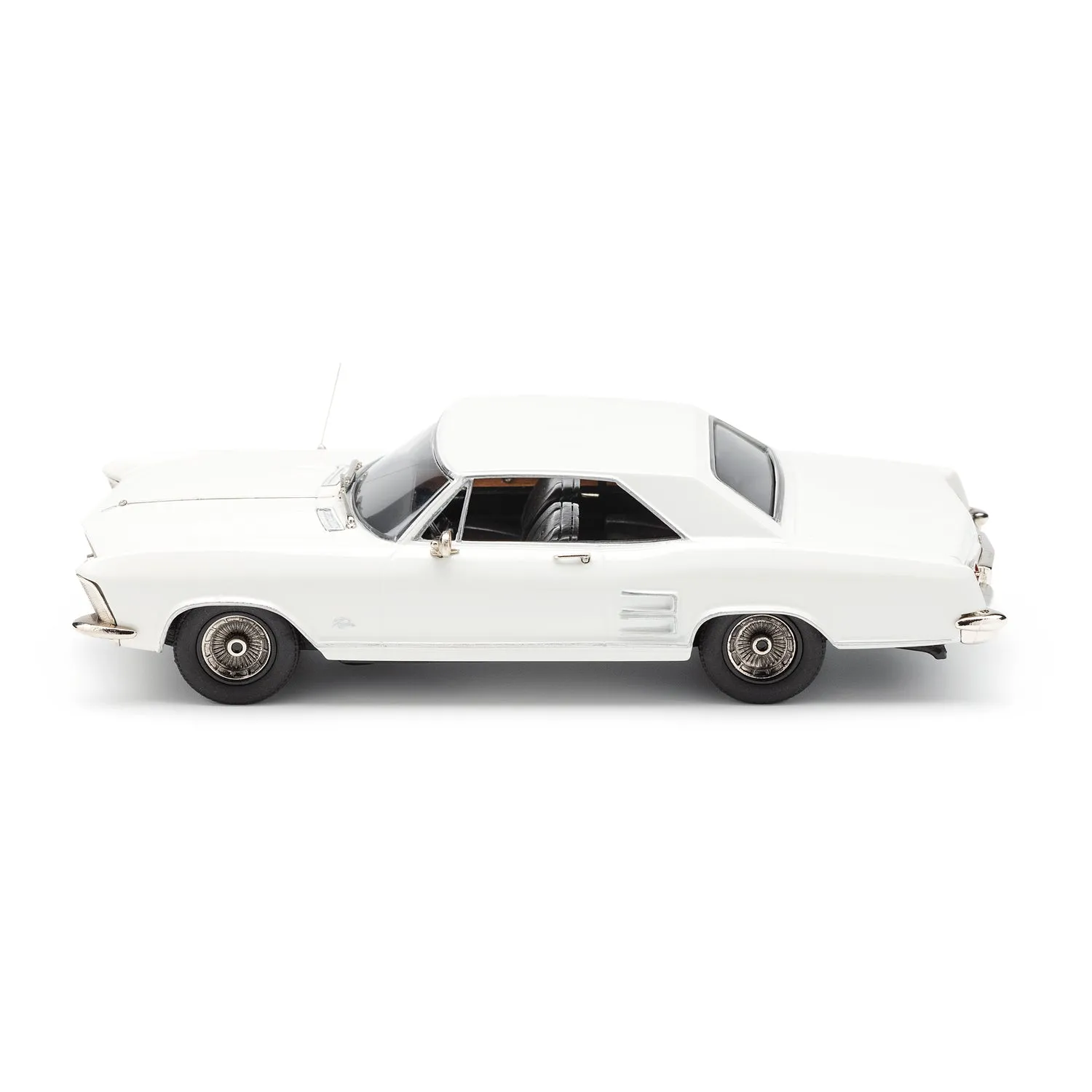 Brooklin 1963 Buick Riviera voiture miniature blanche