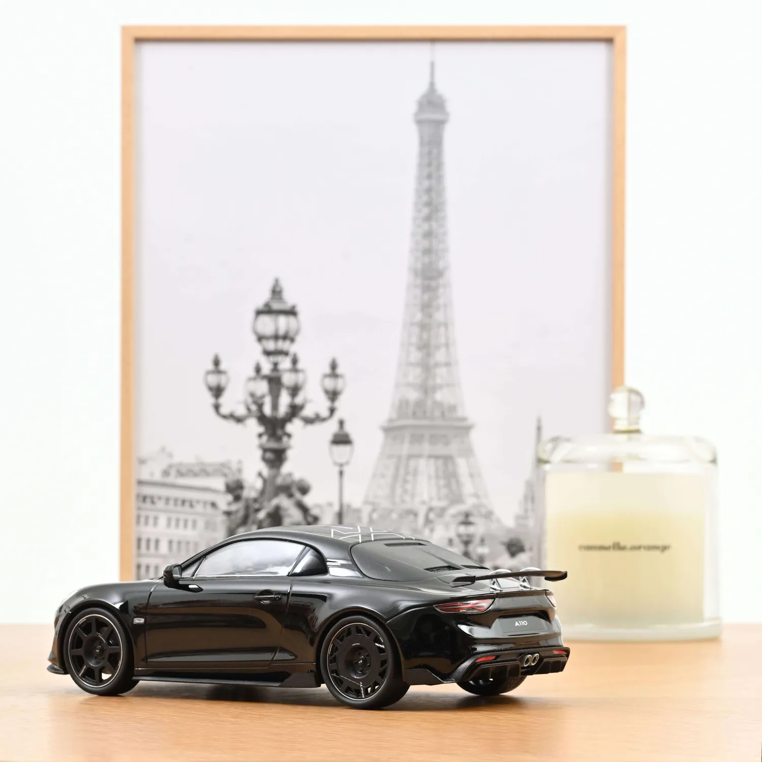 Norev Alpine A110 R French Signature miniature 1/18 noir 110pcs