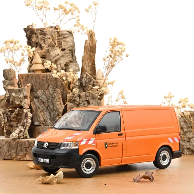 Norev VW Transporter 2003 communal voiture miniature 1/18 orange