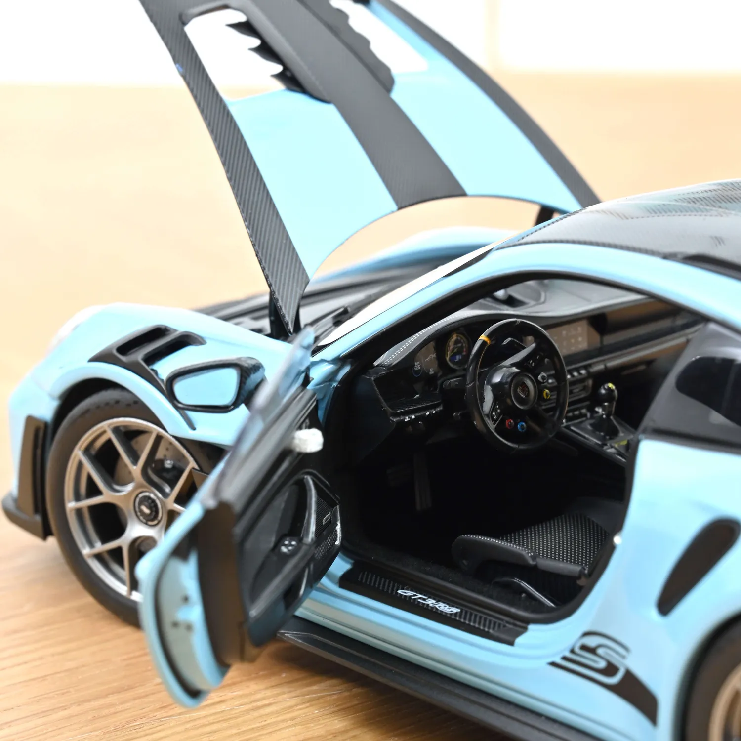 Norev Porsche 911 GT3 RS 2022 miniature 1/18 bleu