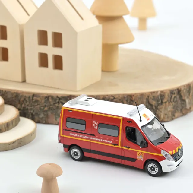 Norev Renault Master 2014 Pompiers VSAV miniature 1/43