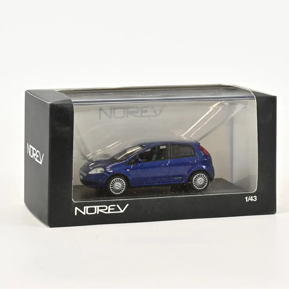 Norev Fiat Grande Punto 2005 voiture miniature 1/43 bleu citadine