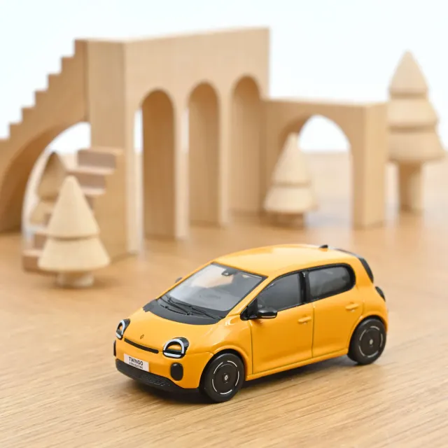Norev Renault Twingo E-Tech 2026 miniature 1/43 jaune mango