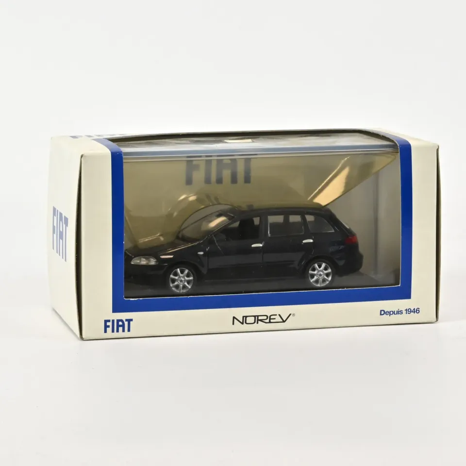 Norev Fiat Nuova Croma 2005 miniature 1/43 bleu métallique