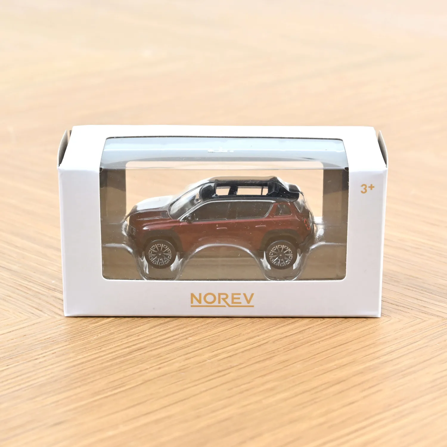 Norev Renault 4 E-Tech 2025 miniature 1/64 rouge carmin