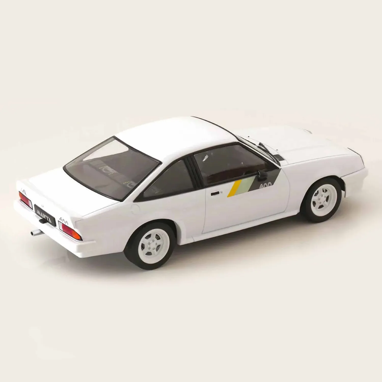 Norev Opel Manta 400 1982 miniature 1/18 blanc