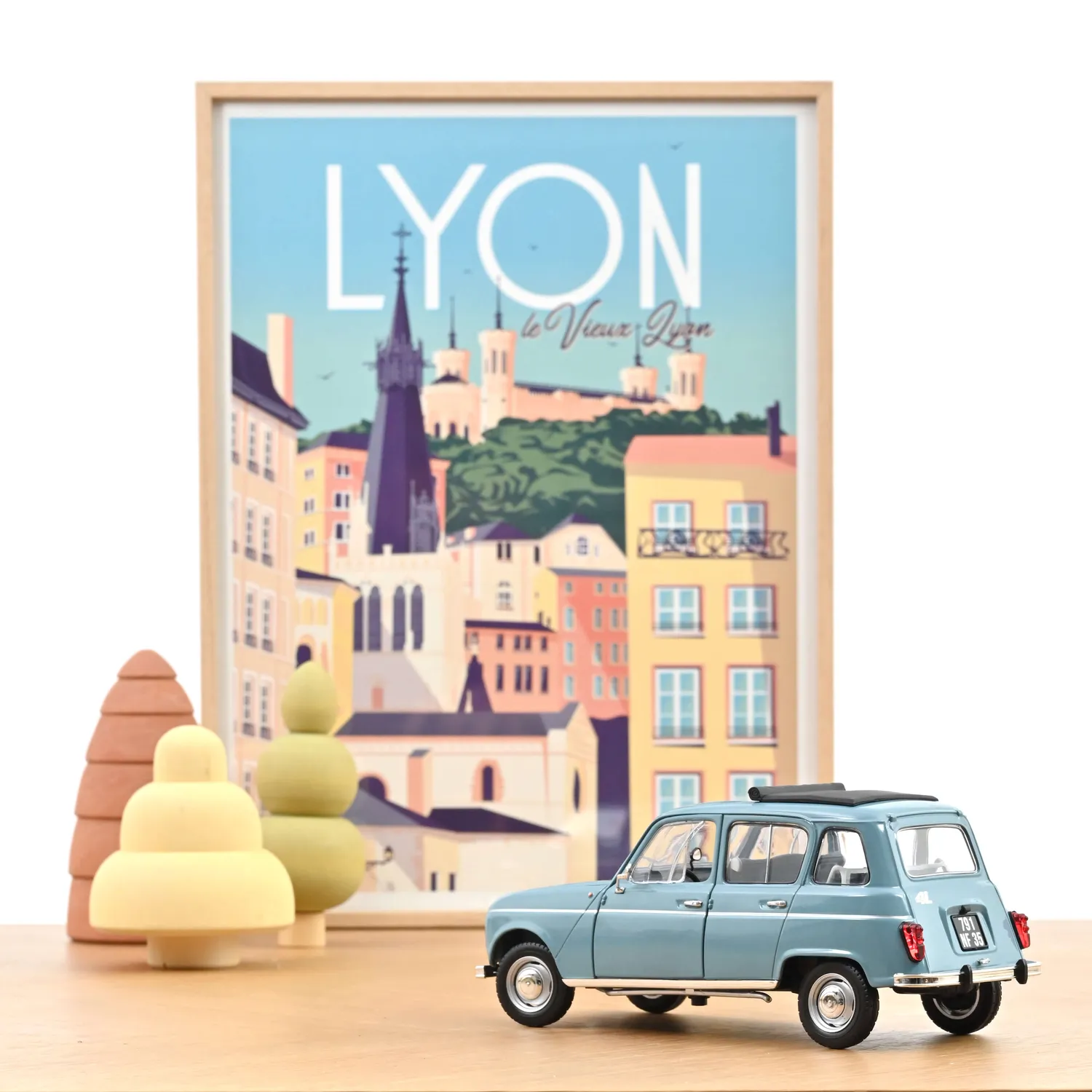 Norev Renault 4L 1966 miniature 1/18 bleu français