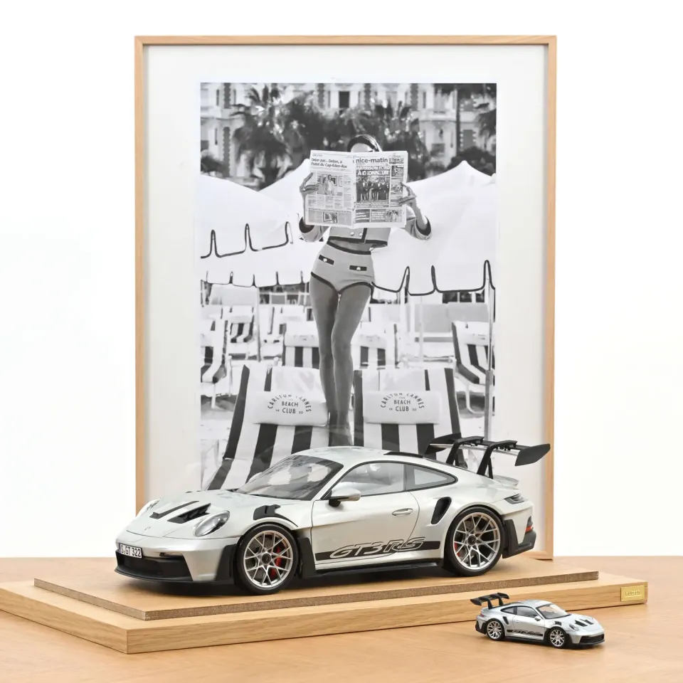 Norev Porsche 911 GT3 RS 2022 miniature 1/12 argent GT