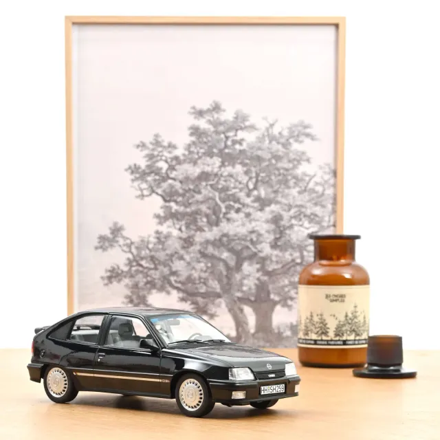 Norev Opel Kadett GSi 1991 miniature 1/18 noir Helmut Schmidt
