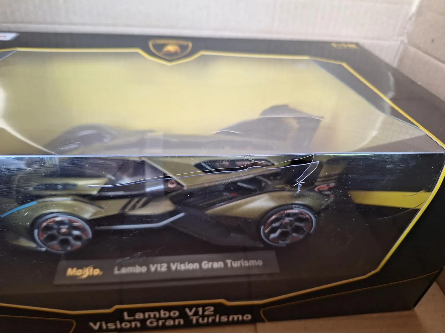 Maisto 1/18 Lamborghini V12 Vision GT voiture verte